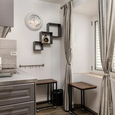 Apartment N&n Central *